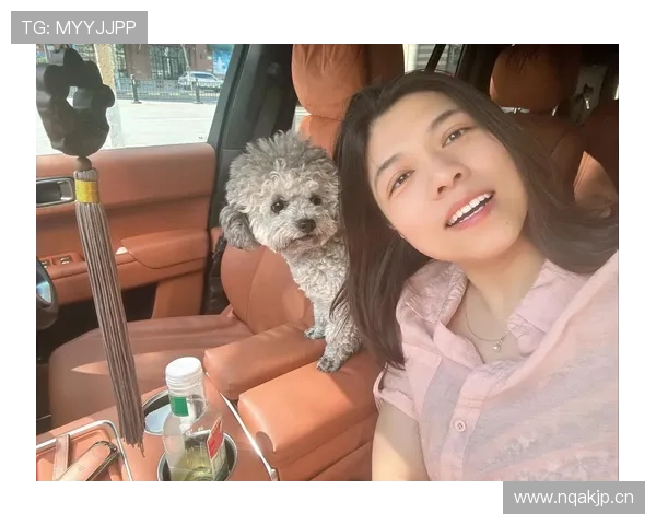 张楠家的狗吃的都比我一个月工资多